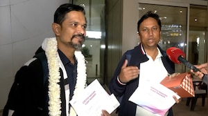 Passengers Hail Warm Welcome As First Flight Lands At Navi Mumbai Airport