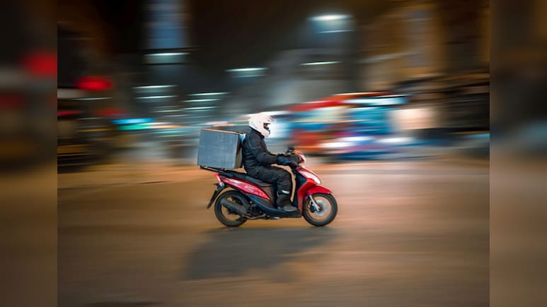 Swiggy, Magicpin, Zomato See Food Delivery Regain Growth Momentum In December Quarter
