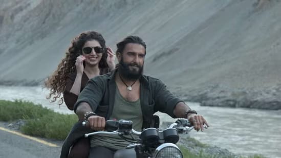 Box Office: Ranveer Singh's Dhurandhar Refuses To Slow Down, Earns 53 Crore