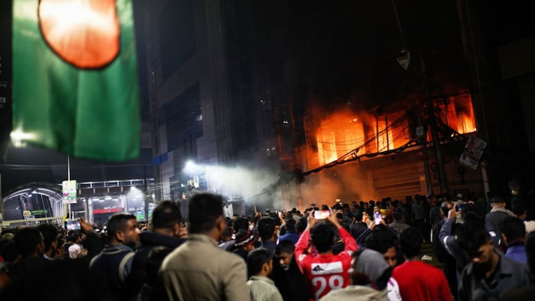 बांग्लादेश में अब तक कितनी घट गई हिंदू आबादी? हैरान करने वाले हैं आंकड़े