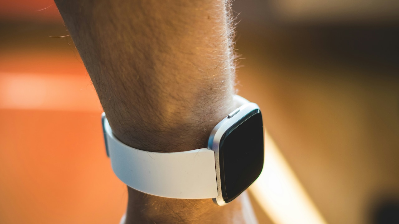 5 Affordable Smartwatches Under ₹2,000 That Track Sleep, Steps and More 5 Affordable Smartwatches Under ₹2,000 That Track Sleep, Steps and More