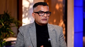 Filmmaker Neeraj Ghaywan Reveals 'Homebound' Casting Secrets