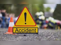 मैहर में भीषण सड़क हादसा. पिकअप पलटने से एक ही परिवार के 20 से ज्यादा लोग घायल, मचा हड़कंप