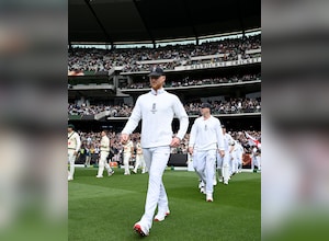 England Snap 15-Year Losing Streak To Win Chaotic 4th Ashes Test