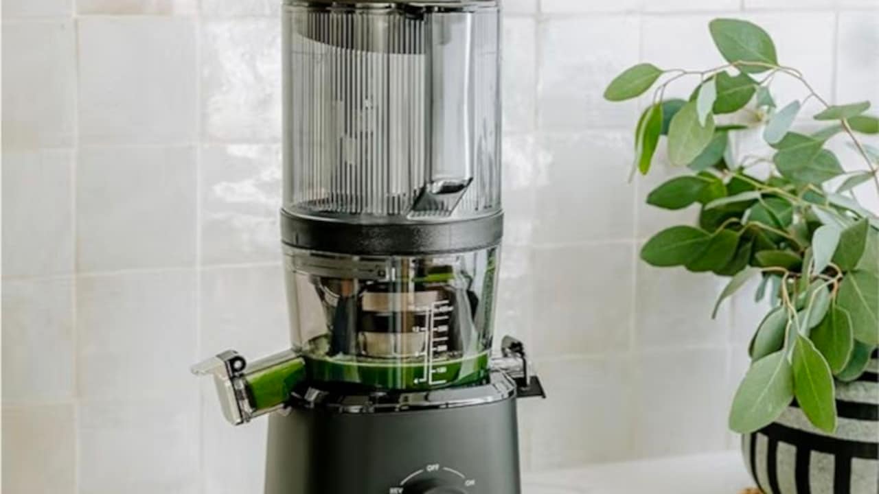 How To Choose A Cold Press Juicer Without Overspending