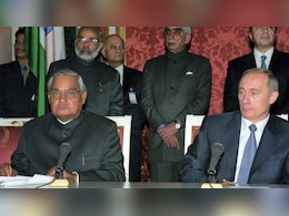 दिल्ली में आज पुतिन, पर वायरल हो रही 2001 की फोटो, मोदी-पुतिन का रिश्ता 25 साल पुराना