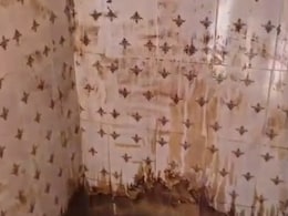 Rajasthan: शौचालय की टाइल्स देखकर भावनाएं आहत! हिन्दू संगठनों का फूटा गुस्सा, नगर पालिका प्रशासन बैकफुट पर