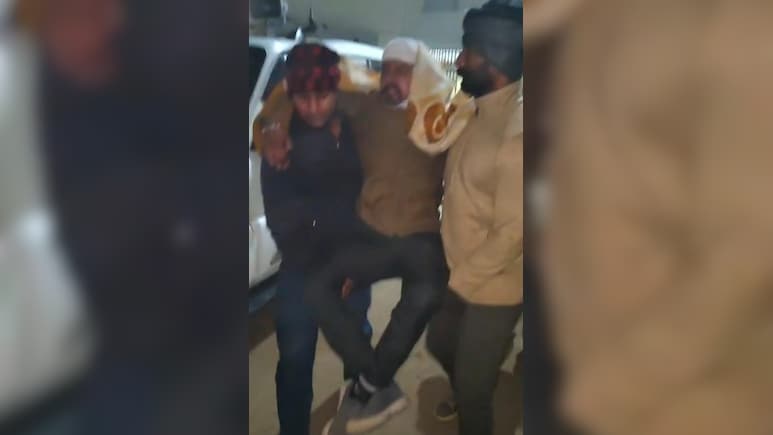 थाने में वकील से मारपीट के बाद जोरदार हंगामा, SSP ने TI सहित 5 पुलिस कर्मियों को किया लाइन अटैच&nbsp;