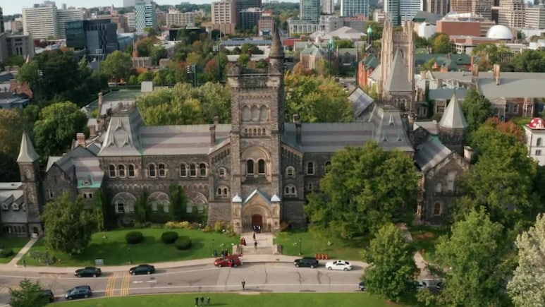 Things To Keep In Mind While Applying To Canadian Universities