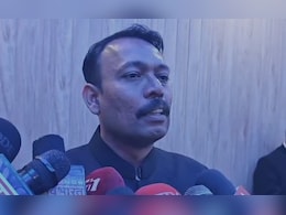 BJP शासन में ब्राह्मणों के अपमान की बात कर अपने पद से इस्तीफा देने वाले अलंकार अग्निहोत्री कौन हैं?