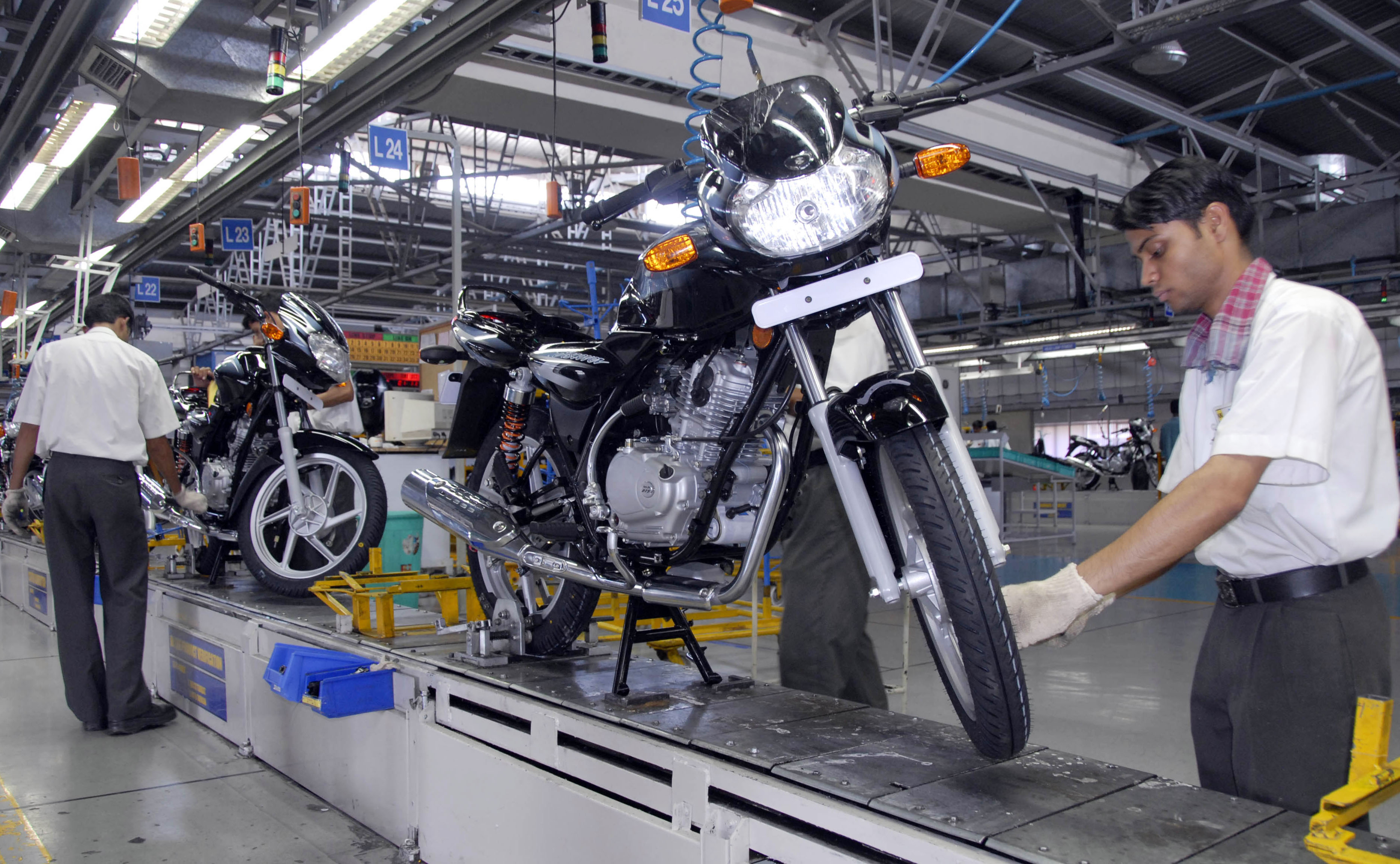 Bajaj Auto&rsquo;s June Sales Slip 4%