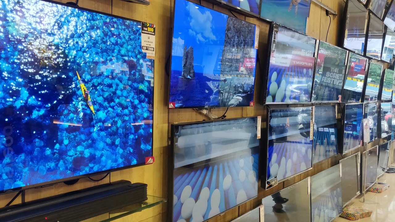 TV Manufacturers Get Six-Month Breather As Govt Defers Mandatory BIS Norms Till January 2027