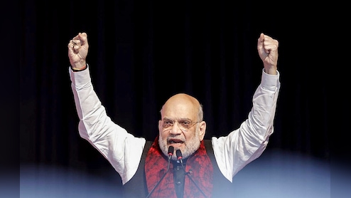 अमित शाह की कमान में बीजेपी का मिशन बंगाल, दो-तिहाई बहुमत का दावा