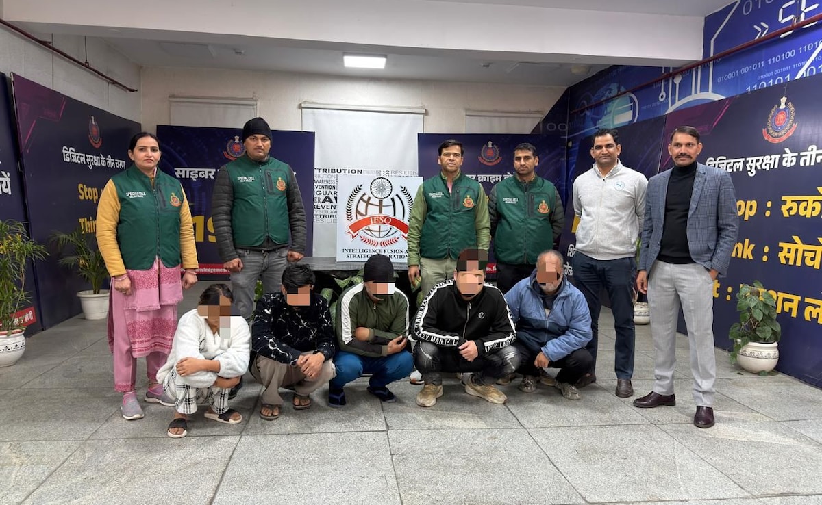 Gang With Links To China, Pak That Duped People Of Rs 100 Crore Busted