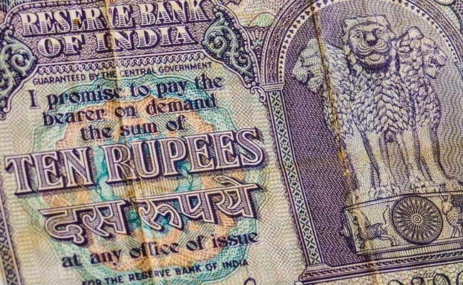 Centre Ties Up With 24 E-Commerce Firms To Give Loans Under Mudra Yojana