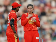 Delhi Capitals vs Gujarat Giants LIVE Score Updates