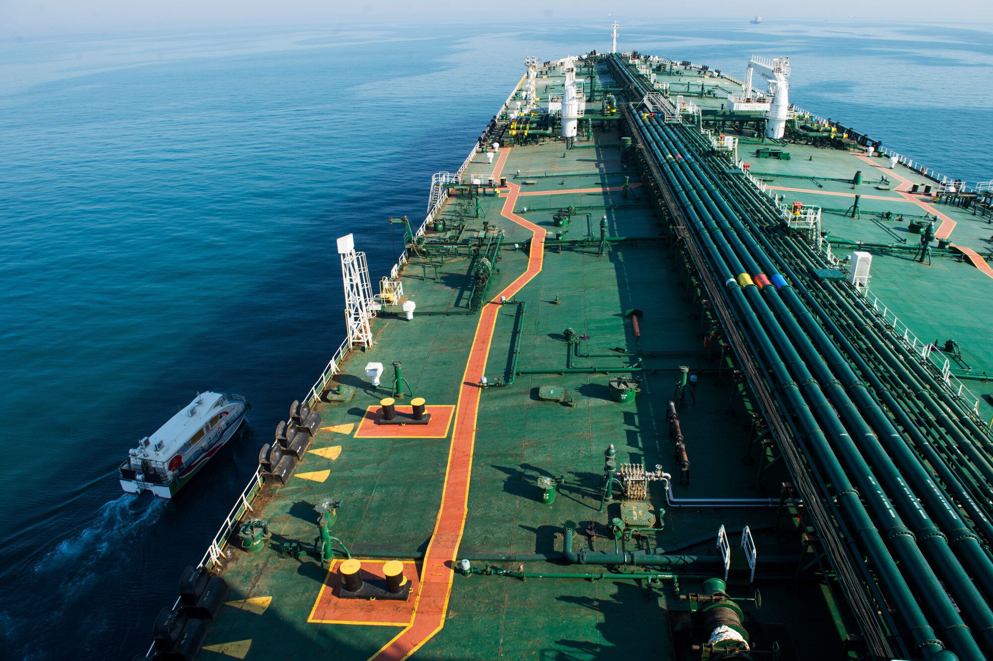 Oil Advances As Iran Warship Entering Red Sea Increases Tensions