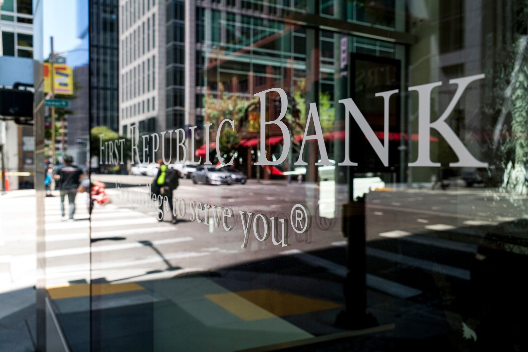JPMorgan Will Close 21 First Republic Branches By End Of Year