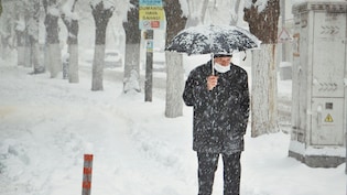 Video: Snow Covers Second-Floor Apartment Of High-Rise Building In Russia's Kamchatka