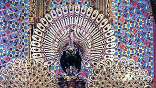 How Persian Ruler Nadir Shah Looted The Peacock Throne From Delhi And Took It To Iran