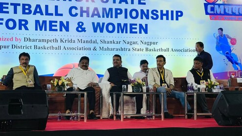 मुख्यमंत्र्यांच्या जवळच्या आमदाराचा सक्रीय राजकारणाला रामराम, फडणवीस, गडकरींची मागितली माफी! वाचा संपूर्ण पत्र