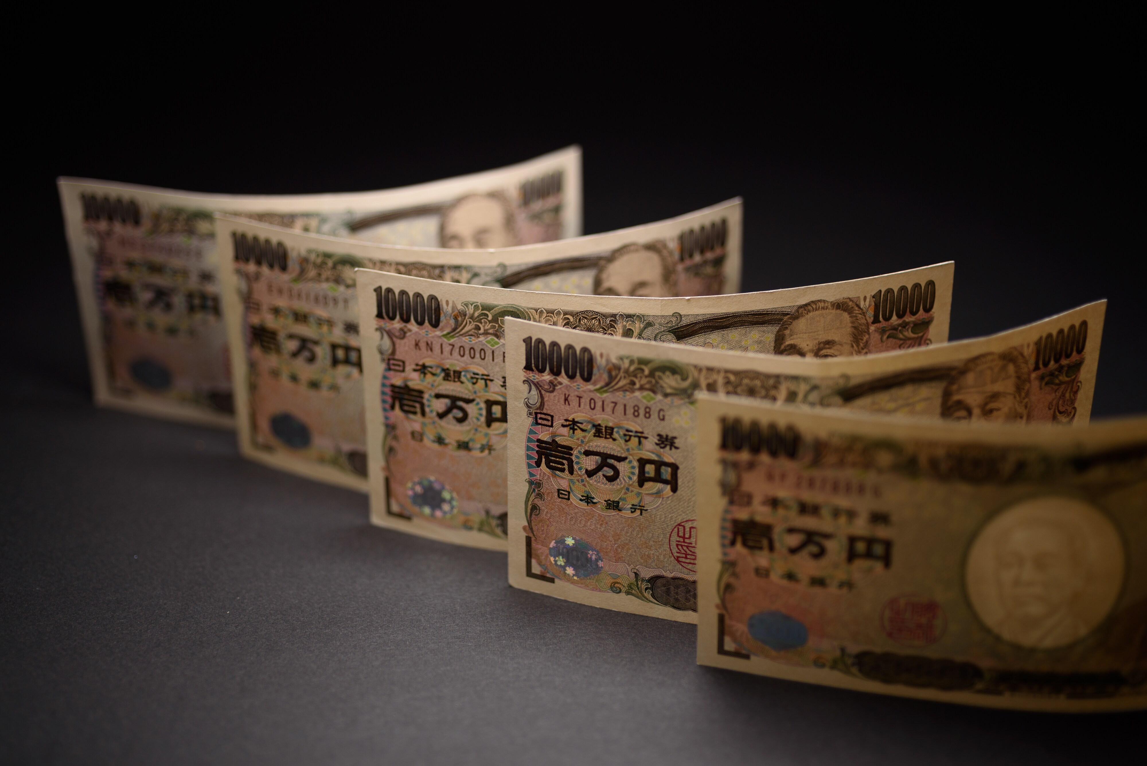 Startup Street: A Japanese Fund Wants To Spend &yen;3 Billion  On Indian Startups