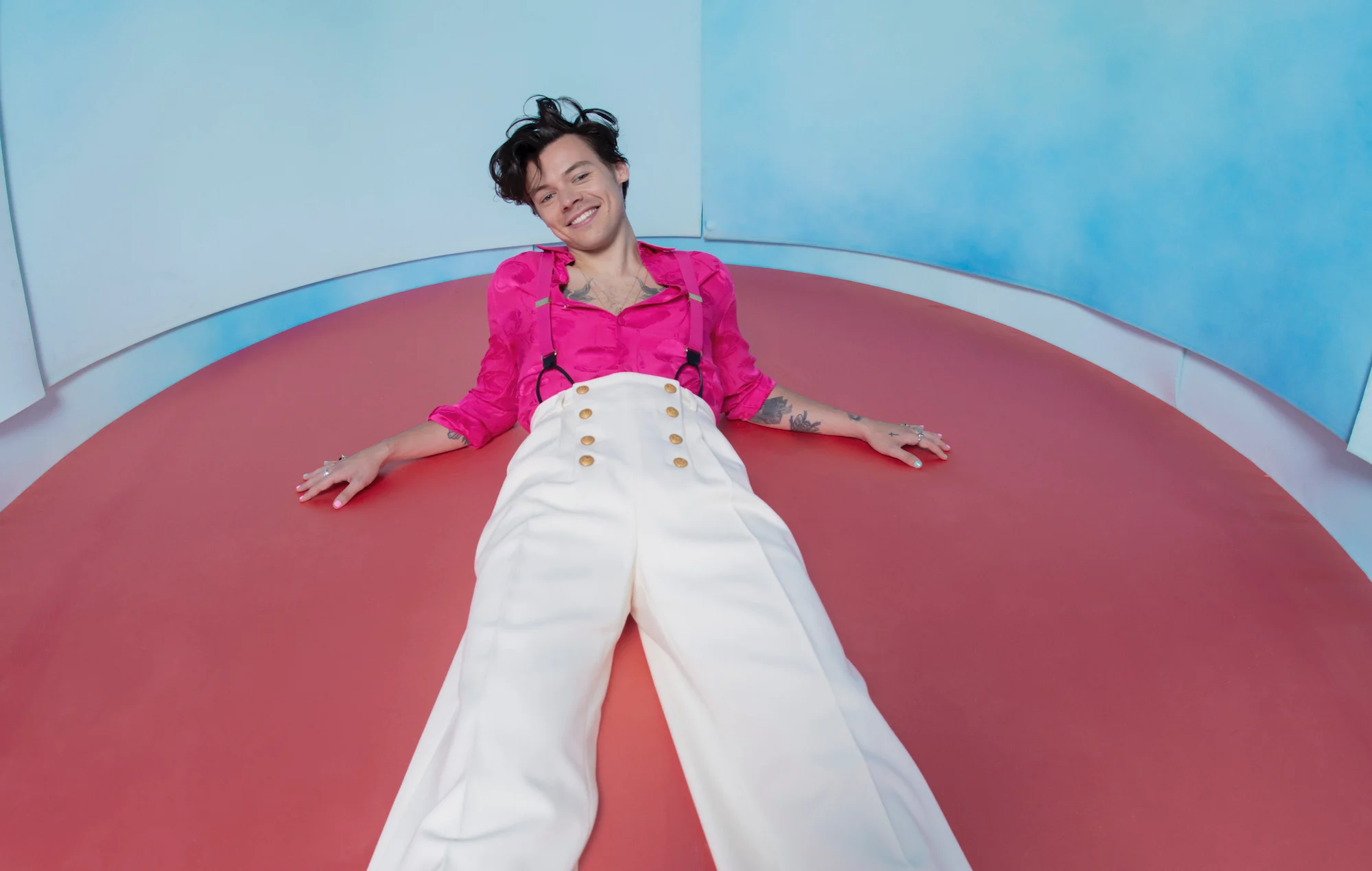 Harry Styles Announces 2026 Tour Dates. Details Inside