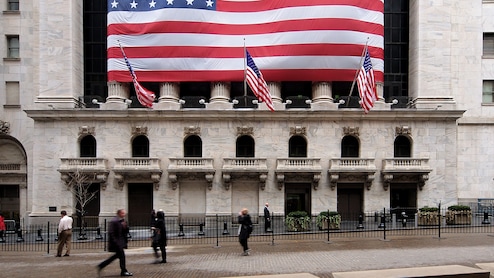 US Stock Market Today: Wall Street Cheers Palantir Tech Earnings, Shares Surge Over 8%