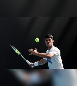 Roger Federer Praises Carlos Alcarazs Chance To Become The Youngest Man With Career Grand Slam