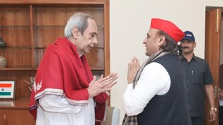 अखिलेश यादव नवीन पटनायक से मिले, यूपी चुनाव से पहले दोनों की मुलाकात अहम क्यों?