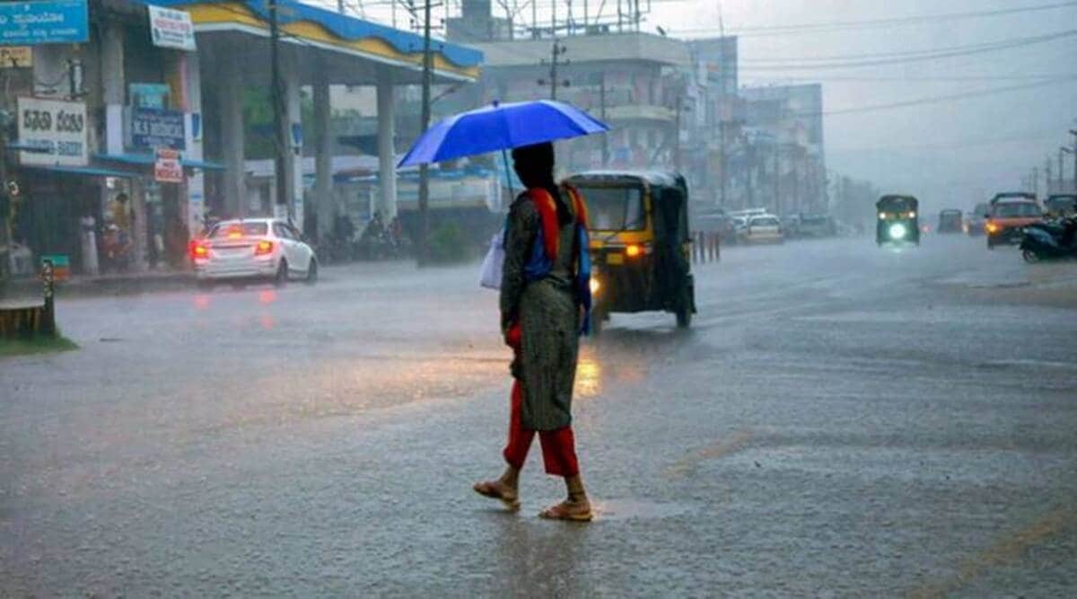 Weather News Today: Rain Lashes Various Parts Of Delhi, Mumbai On Yellow Alert Till Weekend