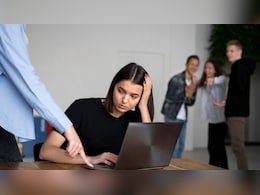 2026 में नौकरी के लिए खुद को तैयार नहीं मानते हैं इतने फीसदी लोग,  LinkedIn की चौंकाने वाली रिपोर्ट