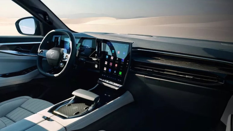 New Renault Duster Gets OpenR Digital Cockpit, Google Built-In: How Does It Help?