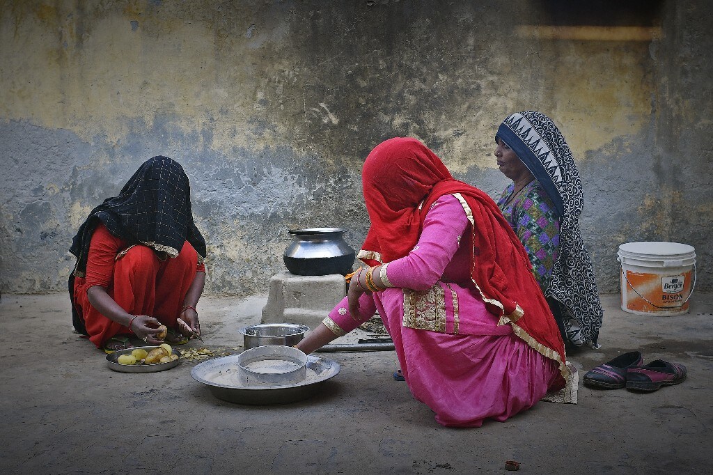 Unpaid Work Done By Women Globally Amounts To 43 Times Apple&rsquo;s Yearly Turnover: Oxfam