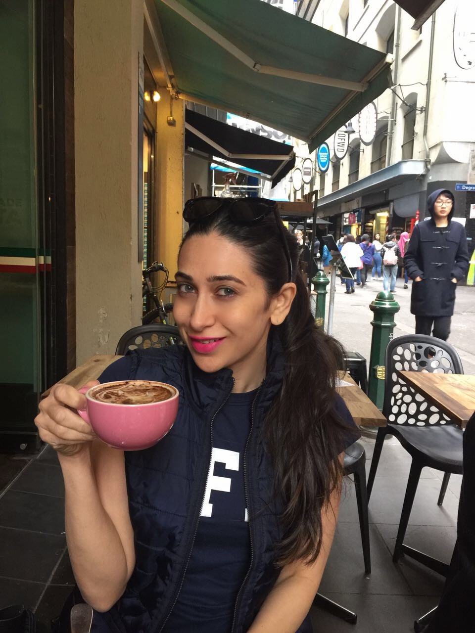 करिश्मा कपूर का 2016 में हुआ तलाक, बेबो बनने वाली थीं मम्मी- लोलो ने 13 फोटो में दिखाई कैसी थी 10 साल पहले लाइफ