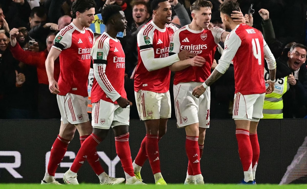 Arsenal Beat Liam Roseniors Chelsea In League Cup Semi First Leg