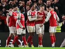 Arsenal Beat Liam Roseniors Chelsea In League Cup Semi First Leg
