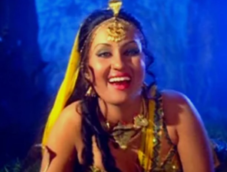 नागिन के रोल के लिए पहली पसंद नहीं थीं रीना रॉय, दिलीप कुमार की पत्नी को ऑफर हुआ रोल, इस वजह से नहीं बनी बात