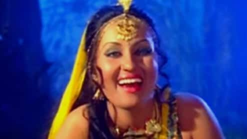 Nagin के लिए पहली पसंद नहीं थीं रीना रॉय, दिलीप कुमार की पत्नी को ऑफर हुआ रोल, इस वजह से नहीं बनी बात