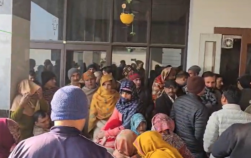 यूपी के सहारनपुर में एक कमरे में गोलियों से छलनी मिले 5 शव, जांच में जुटी पुलिस, इलाके में दहशत