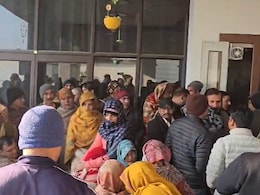 यूपी के सहारनपुर में एक कमरे में गोलियों से छलनी मिले 5 शव, जांच में जुटी पुलिस, इलाके में दहशत