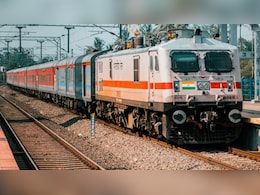 Train में ये 4 गलतियां करने पर जाना पड़ सकता है जेल, सफर करते हैं तो तुरंत जान लें