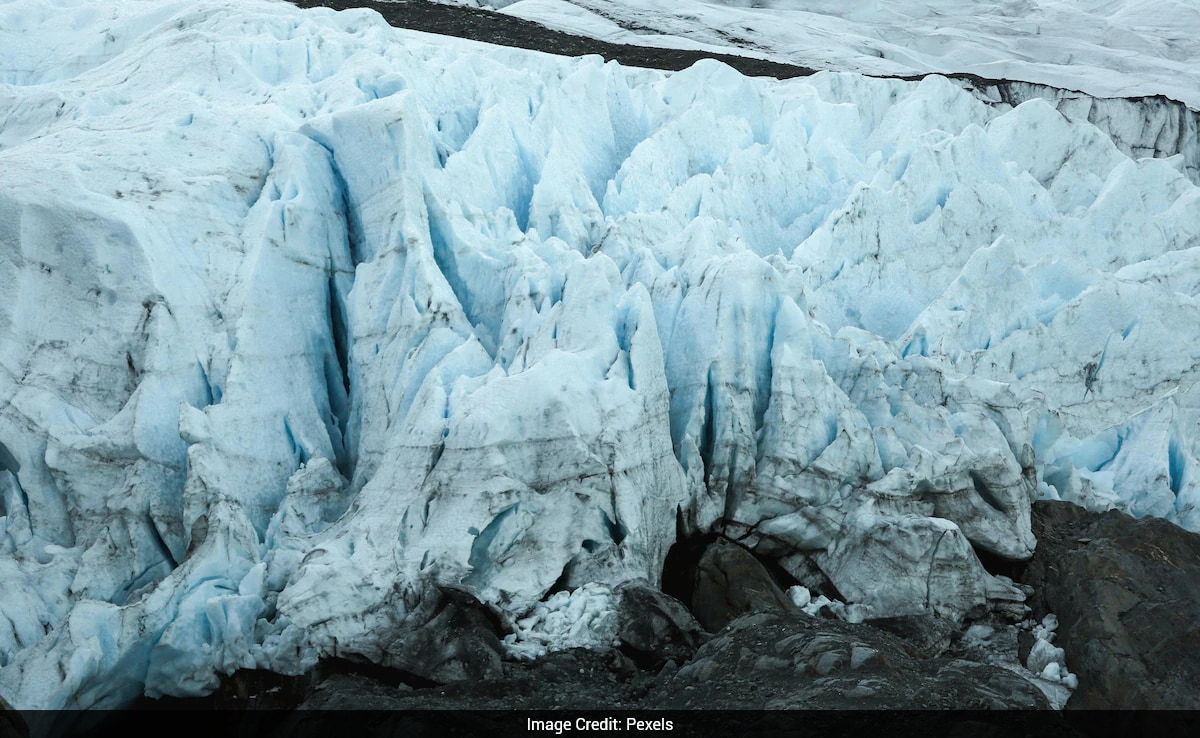 Scientists Discover What Lies Beneath Antarctica's Ice More Clearly Than Ever