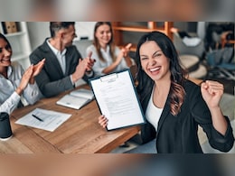 55 लाख IT प्रोफेशनल्&zwj;स के लिए गुड न्&zwj;यूज: सैलरी, PF, ग्रैच्&zwj;युटी, इंश्&zwj;योरेंस... नए लेबर कोड में क्&zwj;या-क्&zwj;या बदला?