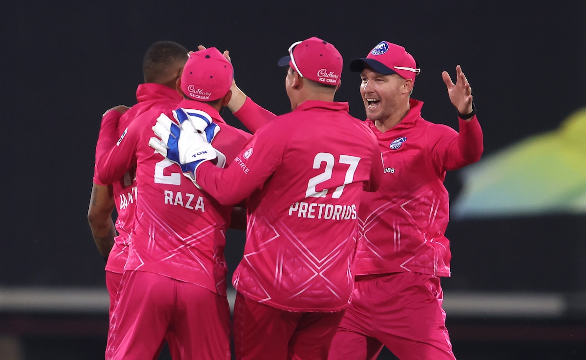 Ottneil Baartman Hat-Trick Propels Paarl Royals To The Top And Into SA20 Season 4 Playoffs