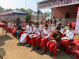 क्रिकेट का 'वैदिक' अवतार: भोपाल में खिलाड़ियों ने पहना धोती-कुर्ता, संस्कृत में हो रही कमेंट्री