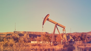 Global Energy Markets Exhibit Stability Despite Geopolitical Tensions: Oil Minister