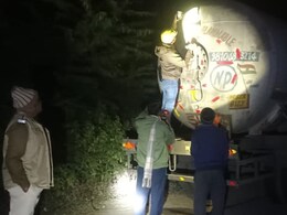 सिरोही में देर रात गैस टैंकर में लीकेज, मौके पर मची अफरा-तफरी, रिसाव पर काबू पाने में जुटी रही प्रशासन की टीम