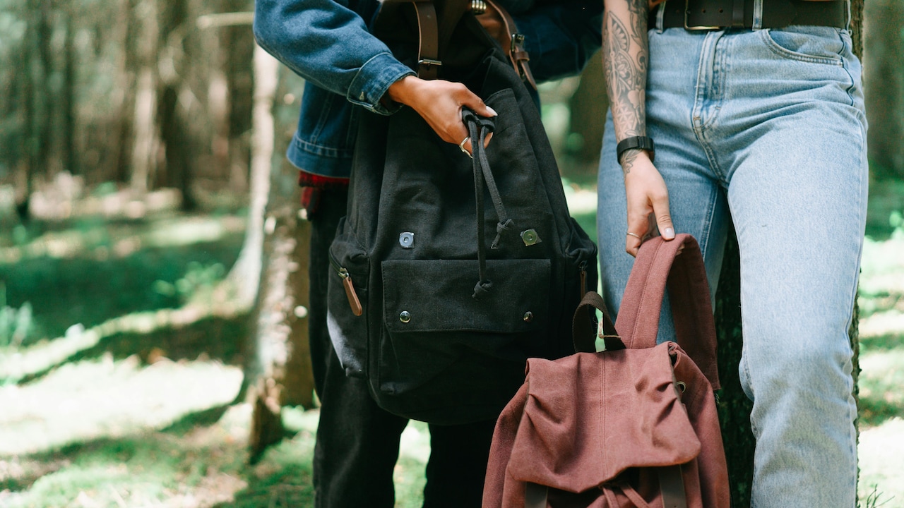 5 Ergonomic Backpacks That Sit High And Keep Lower-Back Pain Away 5 Ergonomic Backpacks That Sit High And Keep Lower-Back Pain Away