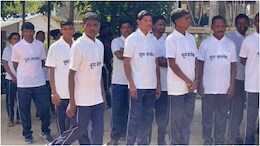 Naxalites Surrender: दंतेवाड़ा में 1.19 करोड़ के इनामी सहित 63 नक्सलियों का सरेंडर, 16 महिलाएं भी शामिल